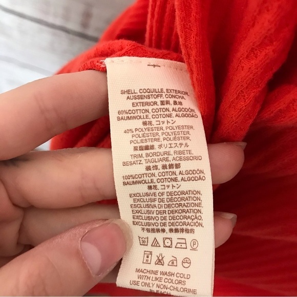 Free People Red wide cuff boho bell sleeve oversized v-neck blouse - Picture 8 of 8